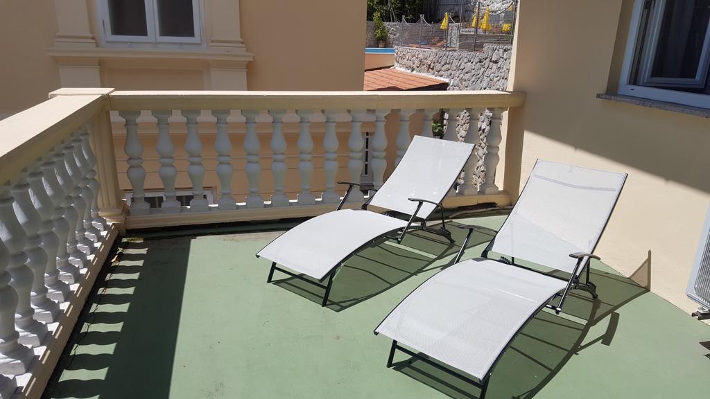 Apartments Villa Atta Opatija Exteriör bild